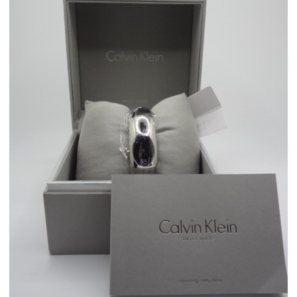 NWT- Calvin Klein Exquisite Silver-Tone Bangle Watch K1Y22102 6.25"